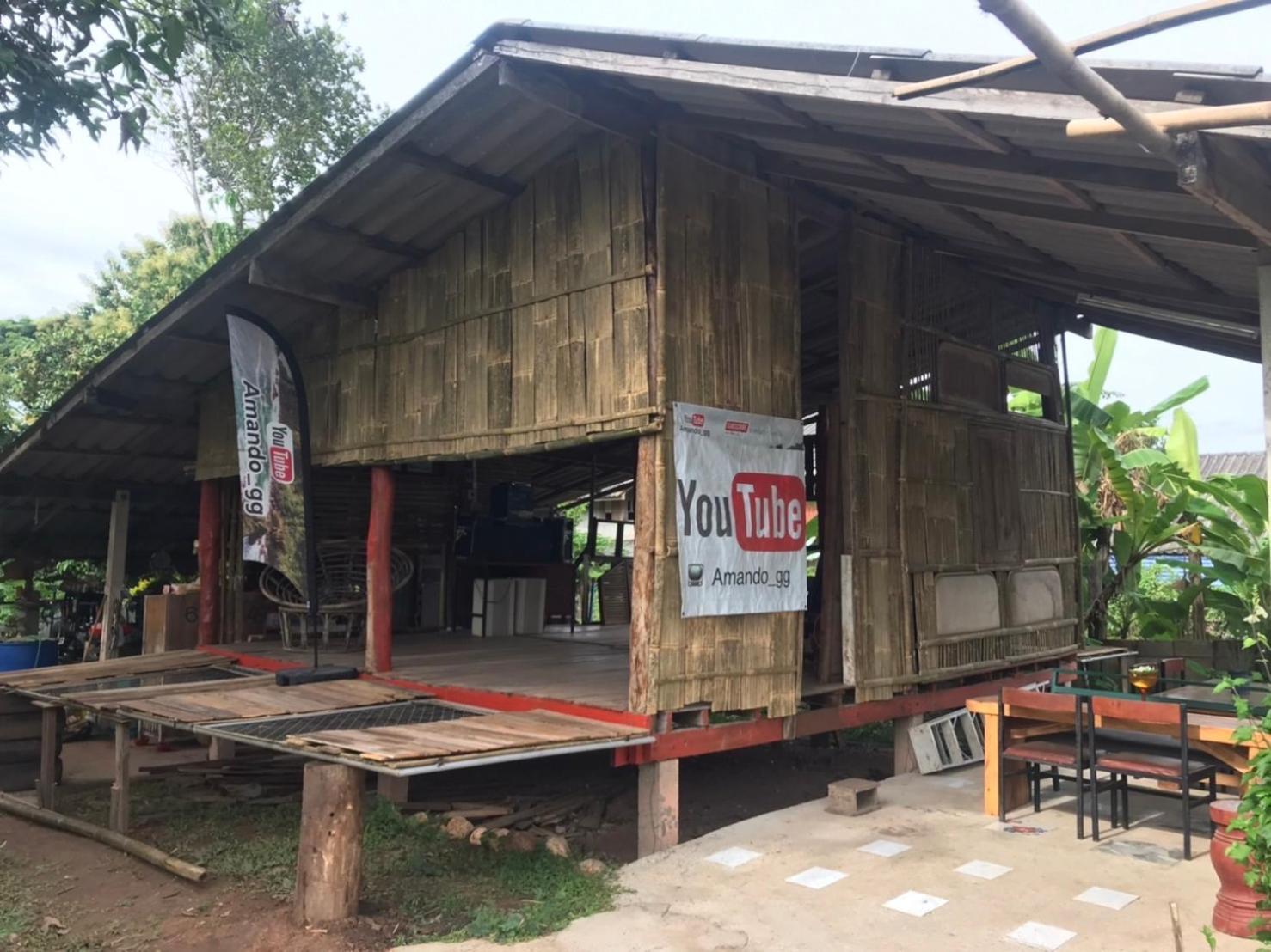 Amando_Tent Hotel Phayao Buitenkant foto